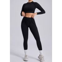  Фітнес костюм