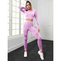  Фітнес костюм з ефектом пуш-ап