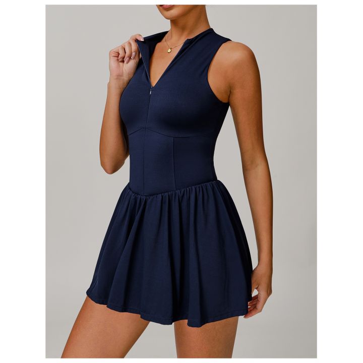 Фітнес сукня з шортиками з чашечками